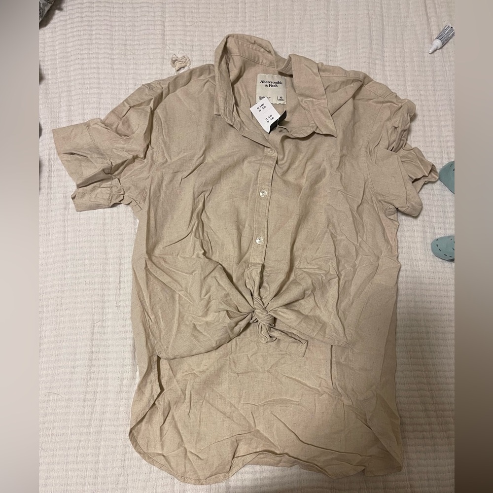 Resort button up tee